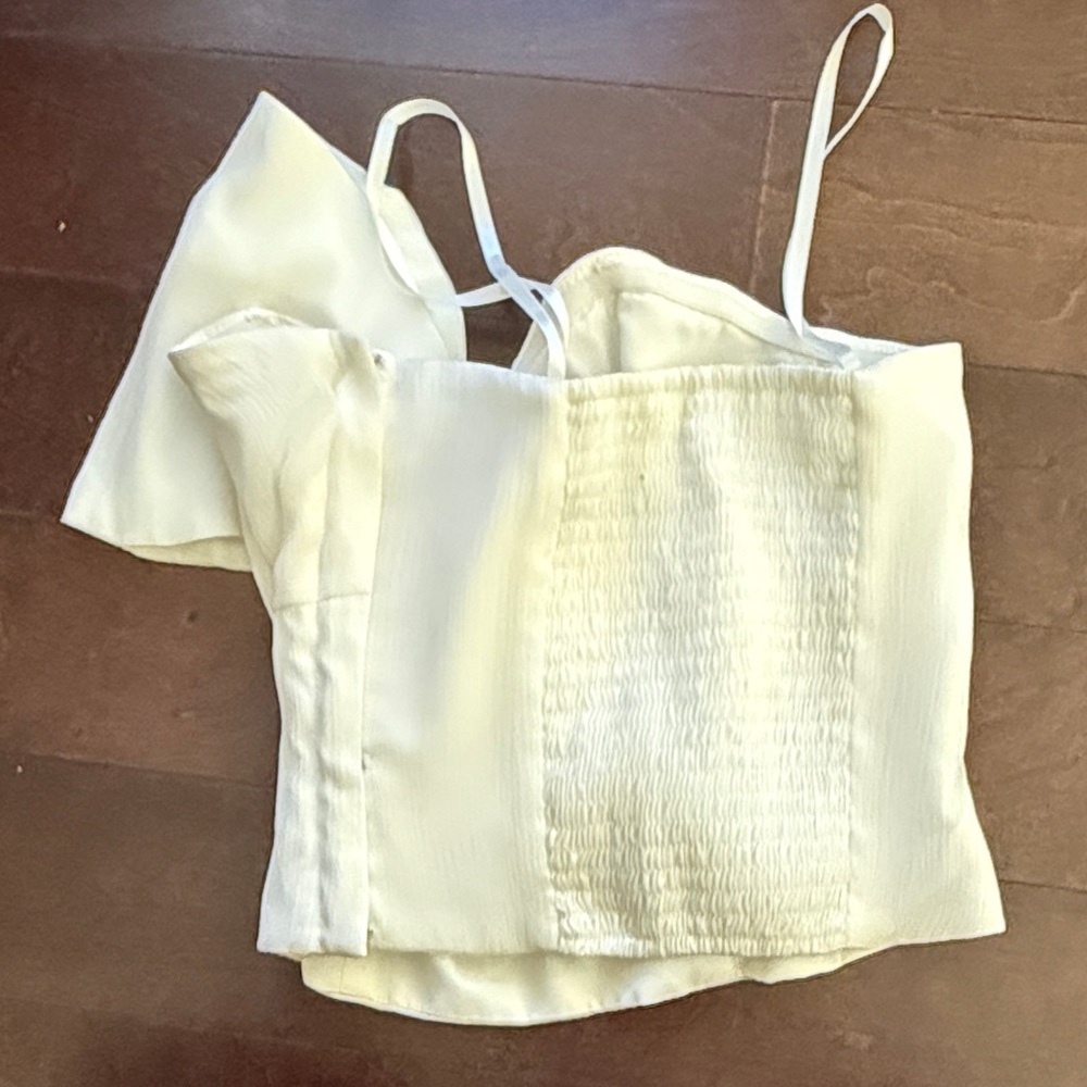 Strapless Cream Bow-Detail Anthropologie Women’s Top - Picture 3 of 4